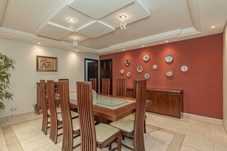 20_photo/94dce4acd9.be1f773b402e8aee-ATLAS-9aad30ee-a36a-4631-8ee6-ab7ee3661d9b.jpg de casa à venda com 4 quartos, 264m² em Novo Mundo, Curitiba