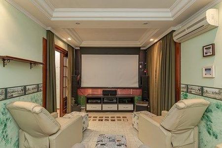 32_photo/94dce4acd9.be1f773b402e8aee-ATLAS-a44da807-1c7e-4830-a6d1-fcdabb089895.jpg de casa à venda com 4 quartos, 264m² em Novo Mundo, Curitiba