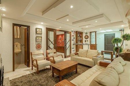 10_photo/94dce4acd9.be1f773b402e8aee-ATLAS-acf657c8-b039-4026-aebf-525ddbc773eb.jpg de casa à venda com 4 quartos, 264m² em Novo Mundo, Curitiba