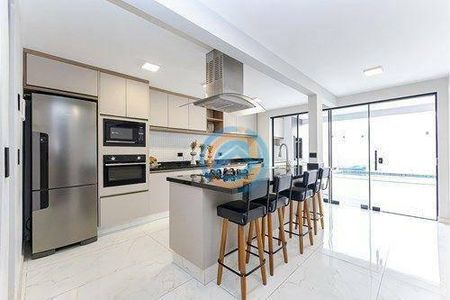 2_photo/94dce4ada3.bbd0c06dccd8b6dc-ATLAS-080aed1f-3084-4f06-a6bf-7b6ef21aebd3.jpg de casa à venda com 4 quartos, 180m² em Fanny, Curitiba