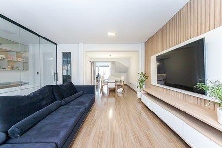 3_photo/94dce4ada3.bbd0c06dccd8b6dc-ATLAS-21886b48-b8d9-4b80-b72f-2e506aca090f.jpg de casa à venda com 4 quartos, 180m² em Fanny, Curitiba