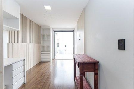 6_photo/94dce4ada3.bbd0c06dccd8b6dc-ATLAS-31eb4c9f-da6a-476a-90d2-7e0326066c1b.jpg de casa à venda com 4 quartos, 180m² em Fanny, Curitiba