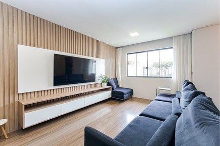 7_photo/94dce4ada3.bbd0c06dccd8b6dc-ATLAS-32c27f97-df97-4e8e-b8c1-cbbe175cf18a.jpg de casa à venda com 4 quartos, 180m² em Fanny, Curitiba