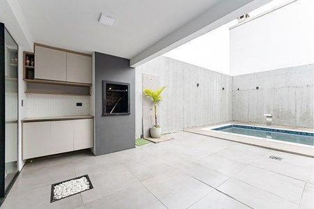 17_photo/94dce4ada3.bbd0c06dccd8b6dc-ATLAS-34ab3164-ac2b-47f8-b507-e2e937e4476c.jpg de casa à venda com 4 quartos, 180m² em Fanny, Curitiba