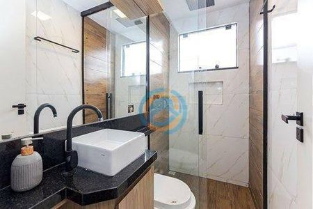 38_photo/94dce4ada3.bbd0c06dccd8b6dc-ATLAS-aa4c021c-265a-4a71-b44d-25a1fdb5a9fb.jpg de casa à venda com 4 quartos, 180m² em Fanny, Curitiba