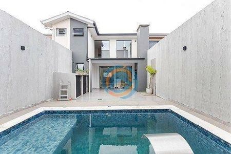 24_photo/94dce4ada3.bbd0c06dccd8b6dc-ATLAS-d20b798a-92cc-4732-9234-b6ba561bdeaa.jpg de casa à venda com 4 quartos, 180m² em Fanny, Curitiba