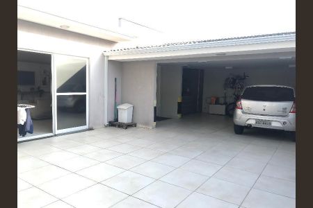 4_photo/94dce4adb9.8bb4f664ea44ba9c-ATLAS-a480d433-54f6-43fa-bc4f-4e32f84e3ef1.jpg de casa à venda com 5 quartos, 315m² em Fanny, Curitiba