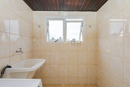 43_photo/94dce4adf1.76dab19f86e5a789-ATLAS-925a094f-8f28-4a8d-b3b2-1b09ec9c5c22.jpg de casa à venda com 4 quartos, 160m² em Fanny, Curitiba