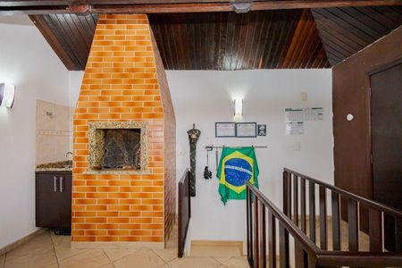 30_photo/94dce4adf1.76dab19f86e5a789-ATLAS-ada684b2-a836-4baa-bf80-b845b4b0f262.jpg de casa à venda com 4 quartos, 160m² em Fanny, Curitiba