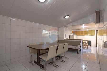 20_photo/94dce4aea1.c2d0365adcb3b71c-ATLAS-6acfeeee-fe6f-449f-b3d0-8fdc097ec17e.jpg de casa à venda com 3 quartos, 128m² em Fanny, Curitiba