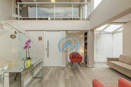 5_photo/94dce4aef9.ac27657d5f4d7d4b-ATLAS-2d57a4f4-43da-46bd-bc9b-013a27291181.jpg de casa à venda com 4 quartos, 226m² em Fanny, Curitiba