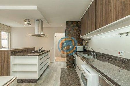 7_photo/94dce4aef9.ac27657d5f4d7d4b-ATLAS-32bbd064-86ed-435c-bd2b-0329a7dcd7be.jpg de casa à venda com 4 quartos, 226m² em Fanny, Curitiba