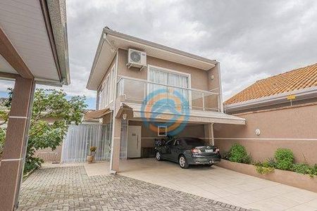 12_photo/94dce4aef9.ac27657d5f4d7d4b-ATLAS-354c4ac3-704e-4909-aee0-36aacdfa5e5d.jpg de casa à venda com 4 quartos, 226m² em Fanny, Curitiba