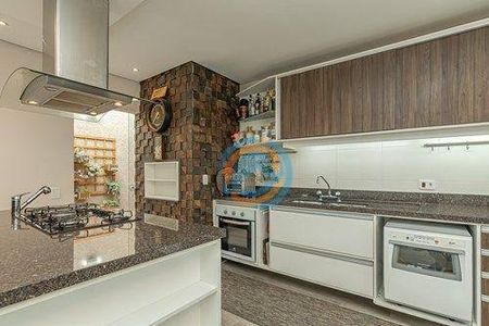 25_photo/94dce4aef9.ac27657d5f4d7d4b-ATLAS-3777b518-2a97-435d-a53d-9577d86a9f6e.jpg de casa à venda com 4 quartos, 226m² em Fanny, Curitiba