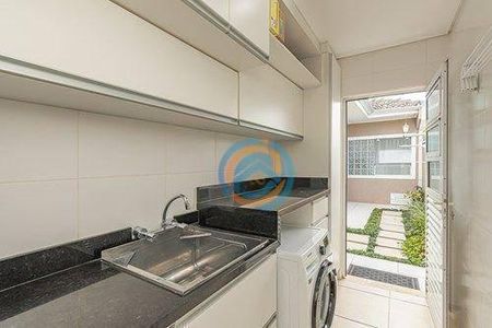 31_photo/94dce4aef9.ac27657d5f4d7d4b-ATLAS-3bfb6067-7b30-4c38-ab5f-a4b456f52a47.jpg de casa à venda com 4 quartos, 226m² em Fanny, Curitiba