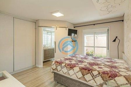 12_photo/94dce4aef9.ac27657d5f4d7d4b-ATLAS-a6bac184-b033-4d8e-8d1c-ab2a5ef2ce71.jpg de casa à venda com 4 quartos, 226m² em Fanny, Curitiba