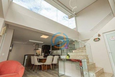 15_photo/94dce4aef9.ac27657d5f4d7d4b-ATLAS-e7fc8367-0c97-4f49-bde8-f5d60f0eaa88.jpg de casa à venda com 4 quartos, 226m² em Fanny, Curitiba