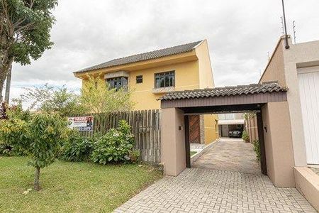 3_photo/94dce4aefb.ac27657d5f4d7d4b-ATLAS-2970b729-d023-4dde-8ef7-b631d9432931.jpg de casa à venda com 4 quartos, 226m² em Fanny, Curitiba