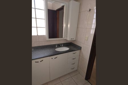 5_photo/94dce4af23.70d42bc12121e670-ATLAS-738c20de-dfa8-410d-a4e2-441b0c2f37d8.jpg de casa à venda com 4 quartos, 250m² em Novo Mundo, Curitiba