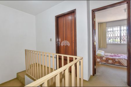 9_photo/94dce4af53.5f68921b6cef7183-ATLAS-8768d0d2-a245-405c-9ddd-ef371f8b616e.jpg de casa à venda com 3 quartos, 149m² em Lindoia, Curitiba