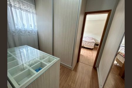 5_photo/94dce4af77.70d42bc12121e670-ATLAS-19aa75b4-6cd5-4fa4-8a2c-de70ed9e2402.jpg de casa à venda com 3 quartos, 190m² em Lindoia, Curitiba