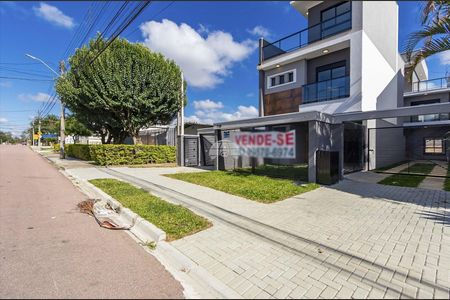 6_photo/94dce4b02f.983e850f4cf8e383-ATLAS-00d0493b-ec83-4187-a914-7cac7705ec8d.jpg de casa à venda com 3 quartos, 160m² em Fanny, Curitiba