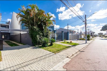 8_photo/94dce4b02f.983e850f4cf8e383-ATLAS-d30f6a9d-5d12-42c0-aa8d-73e13bfd9047.jpg de casa à venda com 3 quartos, 160m² em Fanny, Curitiba