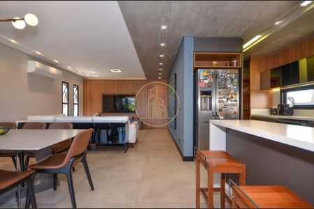 36_photo/94dce4b0af.f541d6c8e7c04d7e-ATLAS-315b8d82-51ea-4008-9f18-1cef6a790f95.jpg de casa à venda com 3 quartos, 213m² em Fanny, Curitiba