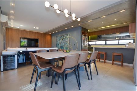 21_photo/94dce4b0af.f541d6c8e7c04d7e-ATLAS-b8696832-3be2-4bb2-940d-70dd1f02b7f4.jpg de casa à venda com 3 quartos, 213m² em Fanny, Curitiba