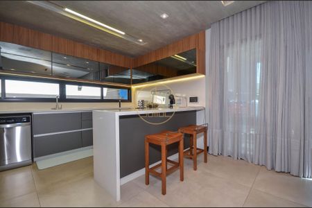 33_photo/94dce4b0af.f541d6c8e7c04d7e-ATLAS-d84ccb4e-3f46-418a-a098-4c2c44a60f25.jpg de casa à venda com 3 quartos, 213m² em Fanny, Curitiba