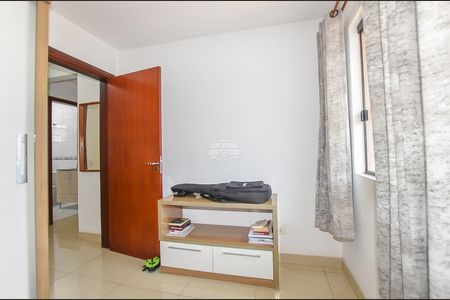 12_photo/94dce4b14f.3fa9b6a4e555e54b-ATLAS-32483b88-8486-4b1c-8c94-ad59a7e8a141.jpg de casa à venda com 3 quartos, 179m² em Fanny, Curitiba