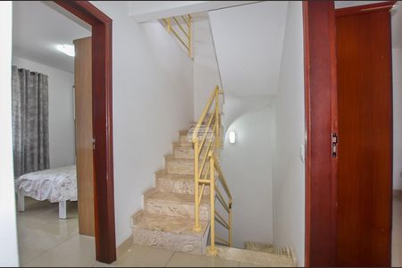 8_photo/94dce4b14f.3fa9b6a4e555e54b-ATLAS-38c8696e-4130-48eb-b130-2952e234d774.jpg de casa à venda com 3 quartos, 179m² em Fanny, Curitiba