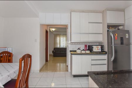 10_photo/94dce4b14f.3fa9b6a4e555e54b-ATLAS-ca25f9ed-daa6-4eb0-8281-fd904d89c617.jpg de casa à venda com 3 quartos, 179m² em Fanny, Curitiba