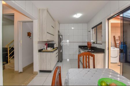 10_photo/94dce4b14f.3fa9b6a4e555e54b-ATLAS-ccc5980a-dfd9-4cd7-b36d-cbc29962da1d.jpg de casa à venda com 3 quartos, 179m² em Fanny, Curitiba