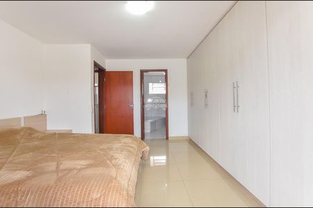 37_photo/94dce4b14f.3fa9b6a4e555e54b-ATLAS-ef3e1c8d-4112-4a72-a50b-77cb216983d0.jpg de casa à venda com 3 quartos, 179m² em Fanny, Curitiba