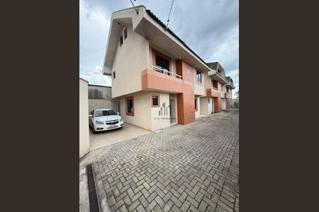 44_photo/94dce4b14f.e1f08e68a0b825e7-ATLAS-9c8b5a77-befc-4e6d-807e-da374493524f.jpg de casa à venda com 3 quartos, 100m² em Fanny, Curitiba