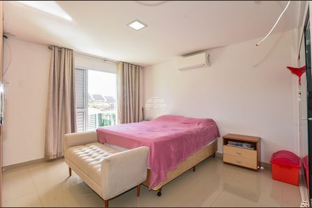 3_photo/94dce4b1e3.906020ab0bc1df8b-ATLAS-0e06e2e4-70a5-4837-8d13-10e1f884a7d6.jpg de casa à venda com 4 quartos, 280m² em Fanny, Curitiba