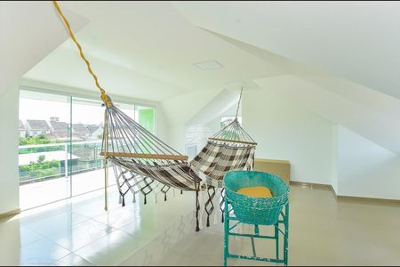 6_photo/94dce4b1e3.906020ab0bc1df8b-ATLAS-336d082c-fbbc-4911-a249-e559ee24f32d.jpg de casa à venda com 4 quartos, 280m² em Fanny, Curitiba