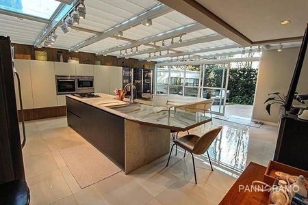 10_photo/94dce4b3b5.2cf68cb7480694fb-ATLAS-c0e2f903-bb3e-4f4a-bbce-21e8baa8fcba.jpg de apartamento à venda com 3 quartos, 120m² em Fanny, Curitiba