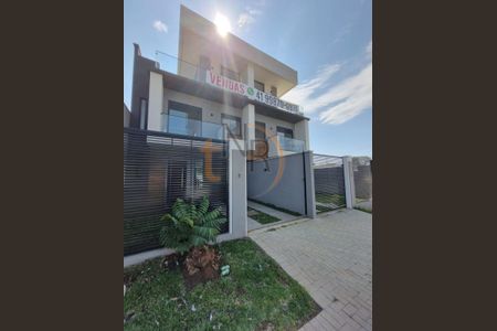 3_photo/94dce4b58f.fbcd7a2e7ac63d93-ATLAS-021a47cd-3ba5-4fa2-829a-6d6e48097203.jpg de casa à venda com 3 quartos, 138m² em Hauer, Curitiba