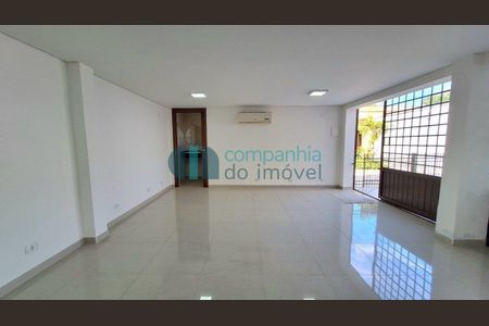 7_photo/94dce4b6b1.7167940eb8e3cde2-ATLAS-f612d8fb-c609-45ba-8da8-2015e3b0fa3a.jpg de casa à venda com 3 quartos, 399m² em Fanny, Curitiba
