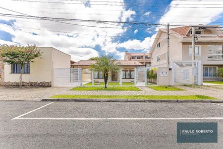 5_photo/94dce4b7f3.693ce668e5fc5843-ATLAS-1ac89b0f-1e6b-40a0-9d3f-a7eeb1f1d840.jpg de casa à venda com 5 quartos, 144m² em Fanny, Curitiba