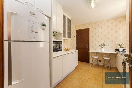 10_photo/94dce4b7f3.693ce668e5fc5843-ATLAS-c3d4e018-5d6a-4cfa-92aa-822e74f5fc28.jpg de casa à venda com 5 quartos, 144m² em Fanny, Curitiba