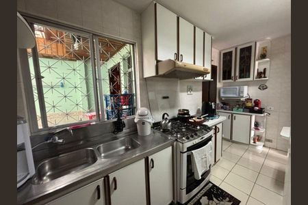 5_photo/94dce4b8ed.ceff8192393c33de-ATLAS-5fcf6e4e-0144-45df-8b33-8ad432e4a5dc.jpg de apartamento à venda com 3 quartos, 180m² em Fanny, Curitiba