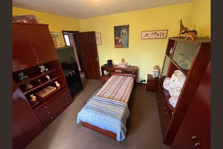 8_photo/94dce4b8ed.ceff8192393c33de-ATLAS-a5274120-8712-40dc-a44d-d8c5db79f7a2.jpg de apartamento à venda com 3 quartos, 180m² em Fanny, Curitiba