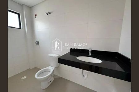 5_photo/94dce4b90b.0f81dd1a9a4f6ffb-ATLAS-3301d400-59da-455f-ab18-42cf0cad86cb.jpg de casa à venda com 3 quartos, 116m² em Lindoia, Curitiba