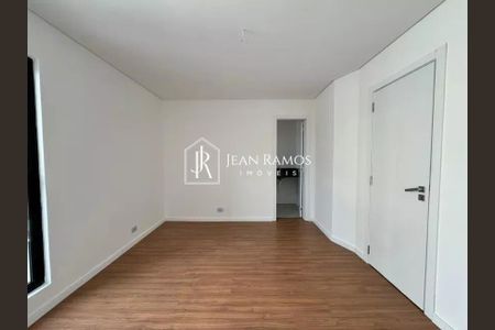 12_photo/94dce4b90b.0f81dd1a9a4f6ffb-ATLAS-d1dc9e33-71ad-4672-8ff3-8d11ff18d7d6.jpg de casa à venda com 3 quartos, 116m² em Lindoia, Curitiba