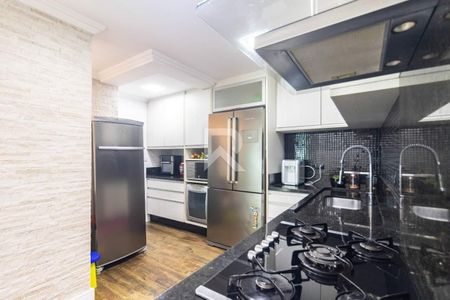 5_photo/94dce4b965.cb2272fcfeb20142-ATLAS-6b3f45db-5d02-4dff-bc22-0929e1625a8e.jpg de casa à venda com 3 quartos, 152m² em Lindoia, Curitiba