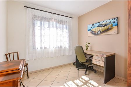 8_photo/94dce4b973.6721d330cc8d7611-ATLAS-483c4c7d-8440-4626-9b2a-e201ac2d34e7.jpg de casa à venda com 3 quartos, 183m² em Lindoia, Curitiba