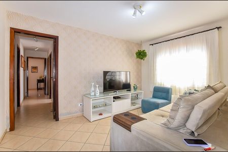 6_photo/94dce4b973.6721d330cc8d7611-ATLAS-732d2ec9-8254-457e-b986-178bc0b6d6dd.jpg de casa à venda com 3 quartos, 183m² em Lindoia, Curitiba